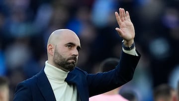 El entrenador del Celta, Claudio Giráldez, tras el partido de Liga que el Espanyol y el Celta disputaron este sábado en el RCDE Stadium, en Barcelona.