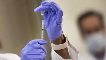 Se van a fabricar cuatro vacunas en España frente al coronavirus