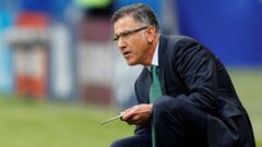 Soccer Football - Mexico v Russia - FIFA Confederations Cup Russia 2017 - Group A - Kazan Arena, Kazan, Russia - June 24, 2017   Mexico coach Juan Carlos Osorio   REUTERS/Maxim Shemetov