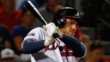 ATLANTA, GA - JUNE 30: Freddie Freeman #5 of the Atlanta Braves hits an RBI triple in the third inning against the Miami Marlins at Turner Field on June 30, 2016 in Atlanta, Georgia.   Kevin C. Cox/Getty Images/AFP
 == FOR NEWSPAPERS, INTERNET, TELCOS &amp; TELEVISION USE ONLY ==