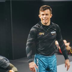 De trabajar en Decathlon a su debut en UFC con 34 años: la historia de Dani Bárez