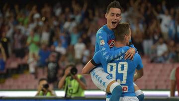 El Nápoles tumba al Milán con dobletes de Milik y Callejón