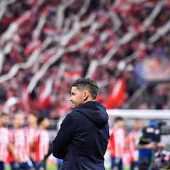 Nicolás Larcamón extiende la sequía