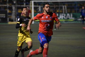 Luis Ángel Landín empezó su carrera con Pachuca donde levantó la Copa Sudamericana, 2 Concachampions y 1 SuperLiga. Salió a Morelia, Cruz Azul, Houston Dynamo, Atlante, Puebla, Querétaro, Estudiantes Tecos, Ballenas Galeana, Zacatepec y de ahí lo intentó en Costa Rica con el Pérez Zeledón y Hediano, en Guatemala estuvo con el Deportivo Malacateco.