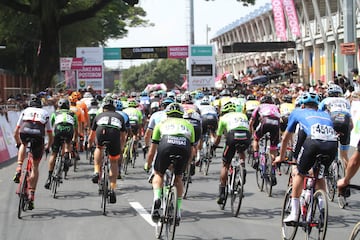 Palmira se vistió de gala y por sus calles rodó el pelotón de la Carrera y las principales figuras de nuestro ciclismo, los más aplaudidos.