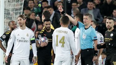 Orsato e Irrati: ‘fijación’ con Sergio Ramos desde el Real Madrid