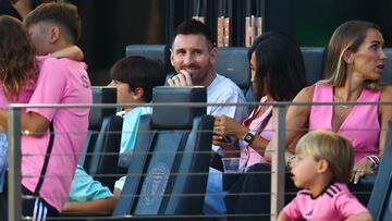 FORT LAUDERDALE, FLORIDA - JULY 17: Lionel Messi #10 of Inter Miami reacts during the first half of a game against Toronto FC at Chase Stadium on July 17, 2024 in Fort Lauderdale, Florida. Megan Briggs/Getty Images/AFP (Photo by Megan Briggs / GETTY IMAGES NORTH AMERICA / Getty Images via AFP)