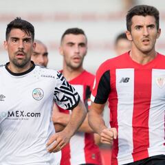 Vivian renueva hasta 2023 y cedido al Mirandés