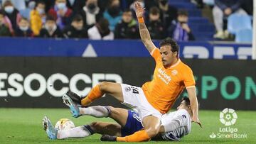 Zaragoza 2 - 1 Fuenlabrada: resumen, goles y resultado del partido