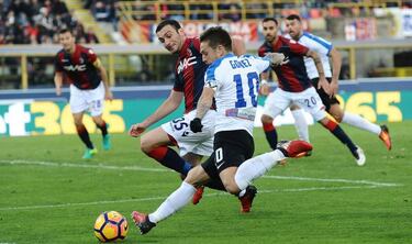 Simeone Jr. on target as Genoa humble leaders Juventus