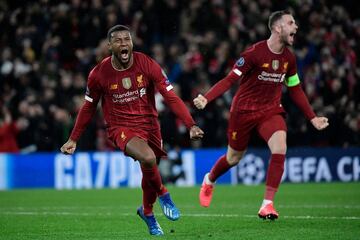 1-0. Georginio Wijnaldum celebró el primer gol.