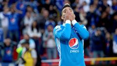 Kouffaty marca golazo, sale del partido y llora en el banco