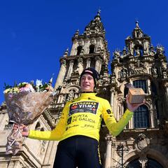 Vingegaard replica a Pogacar