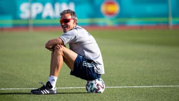 Luis Enrique, durante un entrenamiento de España previo a la EURO 2020