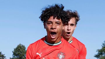 Doblete del hijo de Cristiano