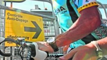 <b>AL CONTROL. </b>Armstrong, durante el pasado Tour de Francia.