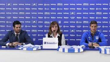 Jacobo Ynclan, Victoria Pav&oacute;n y Rub&eacute;n P&eacute;rez presentando la iniciativa del Legan&eacute;s para el Atl&eacute;tico-Legan&eacute;s con motivo del D&iacute;a de la Mujer. 