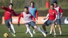 Kike Sola tiene propuestas de Primera y Segunda División