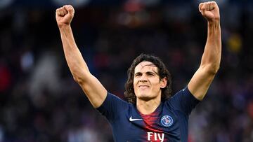 Paris Saint-Germain's Uruguayan forward Edinson Cavani celebrates celebrates after scoring the opener during the French L1 football match between Paris Saint-Germain and FC Girondins de Bordeaux at the Parc des Princes stadium, in Paris, on February
