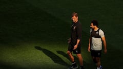 El Liverpool entrena en el Olímpico de Kiev