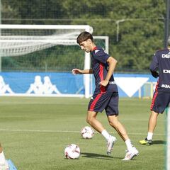 Obrador entra en la lista y viaja con el Depor a Huesca