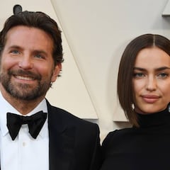 Bradley Cooper e Irina Shayk pasean cogidos del brazo y alimentan los rumores