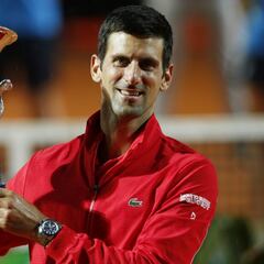 Djokovic wins first Rome title for five years, to make Masters history