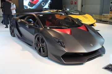 Lamborghini Sesto Elemento