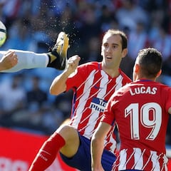 Godín iguala a Amaranto como el extranjero con más partidos