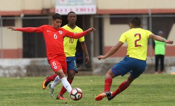 Era una de las figuras de proyección de la U y Juan Antonio Pizzi lo citó a la prenómina para la Copa Confederaciones. Al final, no quedó en la lista final.