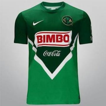 Previo al Mundial de Brasil 2014, los azulcremas utilizaron este uniforme en una muestra de apoyo a la Selección Mexicana, sin embargo a la afición no le agradó.