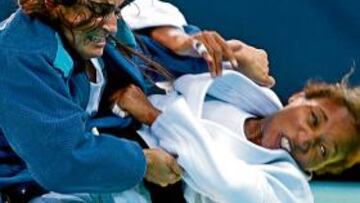 <b>SIN SUERTE. </b>Fernández perdió ante la holandesa Gravenstijn (en la imagen) y luego no pasó la repesca.