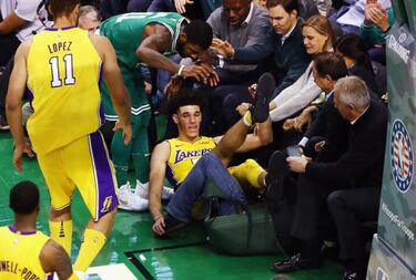 Lonzo Ball ya es el que peor tira en la NBA: "Est¨¢ en mi cabeza"