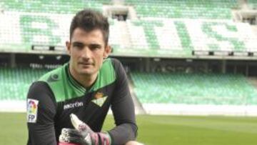 Antonio Adán fue presentado como futbolista del Betis.
