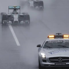 La F1 quiere volver a la salida tradicional en agua