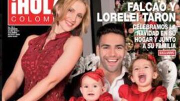 Falcao, su esposa Lorelei Tar&oacute;n y sus hijas Dominique y Desir&eacute;e.