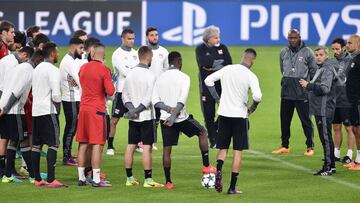 El Lyon se ejercitó en Turín preparando el compromiso ante la Juve.