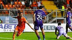 Corrió de arco a arco y marcó un golazo que desató la fiesta de Cobreloa en la B