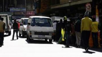 <b>IMAGEN DIARIA.</b> Esta es una de las calles más populares de Hilbrow, en Johannesburgo.