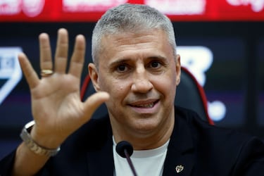 Crespo revoluciona São Paulo