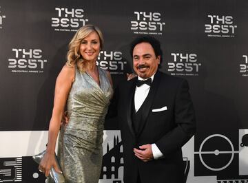 El exfutbolista mexicano Hugo S¨¢nchez y su esposa Ana Isabel Mart¨ªn.?