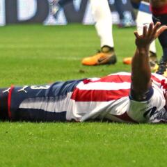 Chivas cae en casa frente a Puebla y es último general