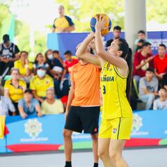 El baloncesto 3x3, deporte que crece en Colombia con títulos