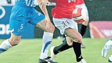 <b>BÁSICO. </b>Maldonado es, junto a Miku, una de las piezas clave del Nàstic de Javi López.