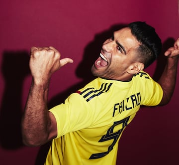 Las poses más estrambóticas de los jugadores en la foto oficial