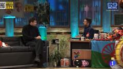 Piqué se moja con el dinero y la ideología de la Revuelta delante de Broncano: va a traer cola