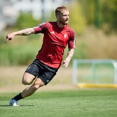 Nuevo contratiempo por lesión: David Vicente, al menos mes y medio de baja