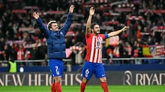 Griezmann, junto a Koke, celebra el pase del Atlético a las semifinales de Copa.