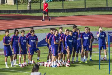 Último día del Atletico en Brunico