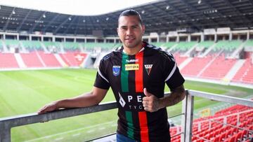 Carlos Pe&ntilde;a en el Estadio del GKS Tychy